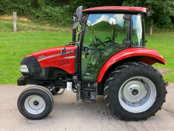 2018 CASE FARMALL 65C 2WD TRACTOR - Image 2